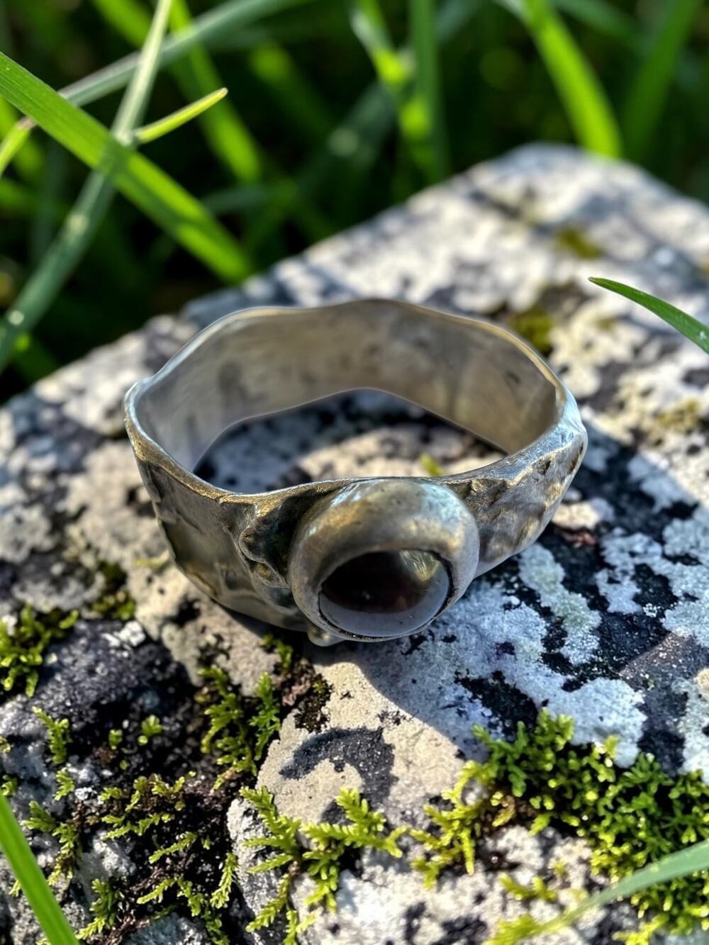 Vintage Sterling Silver Garnet Cabochon Sculptural Statement Ring Organic Textur